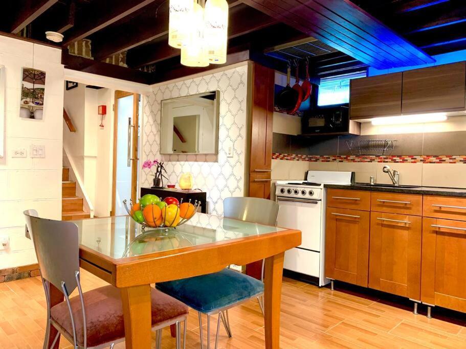 פרובידנס Live In This Iconic East Side Lower Level Unit מראה חיצוני תמונה